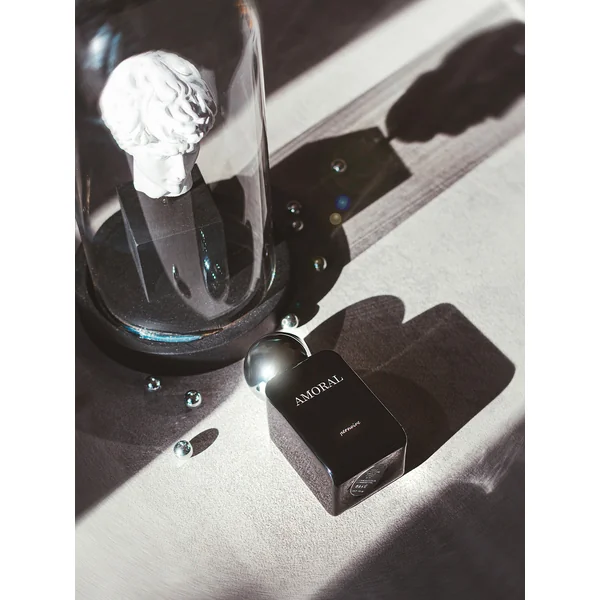 Amoral Extrait de Parfum