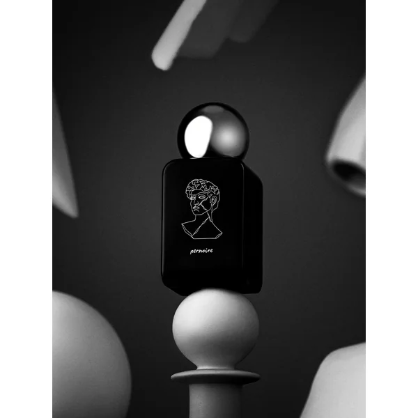 Amoral Extrait de Parfum