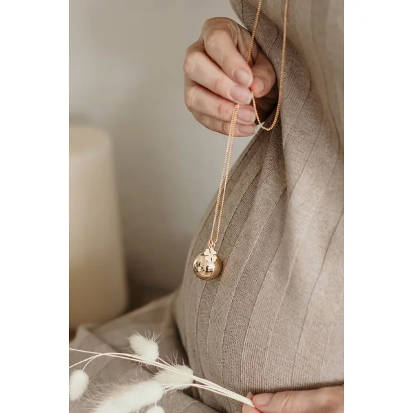 Bola de grossesse charm trefle TALISMAN - cordon de soie