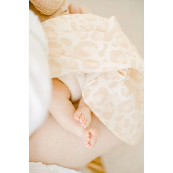 Box naissance bébé bavoir + lange léopard MON COEUR FAIT GRAOU