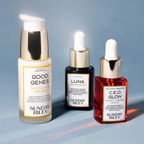 C.E.O. Glow Vitamin C & Turmeric Face Oil Huile Visage