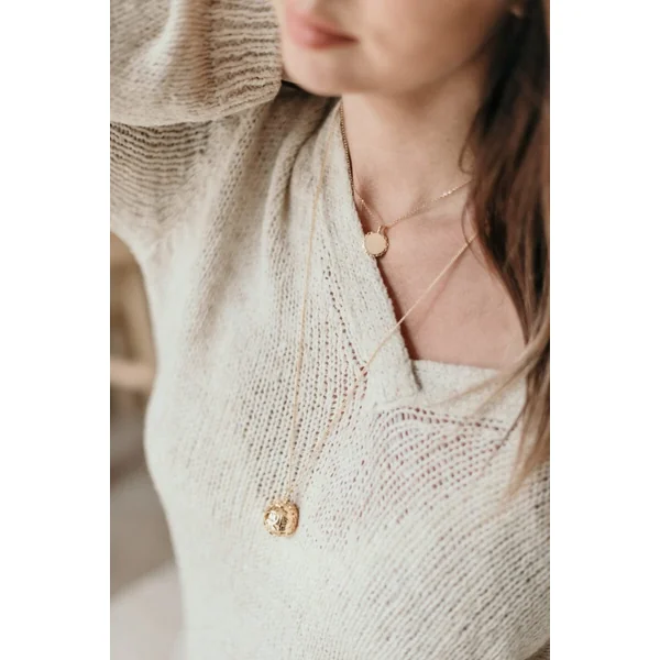 Collier fleur de naissance personnalisable médaille dentelle ECLOSION