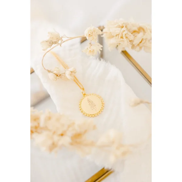 Collier fleur de naissance personnalisable médaille éclat ECLOSION