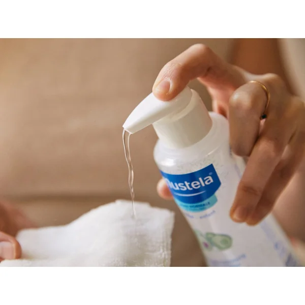 Eau nettoyante bébé sans rinçage à l'avocat BIO