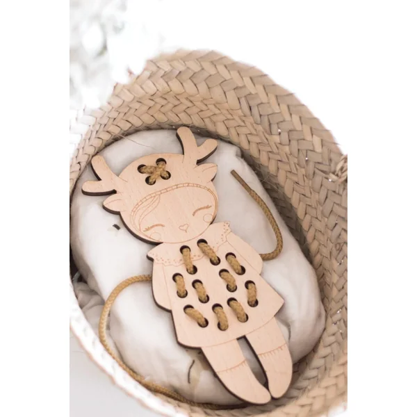 Jeu en bois poupée à lacer animaux PETITE BICHE