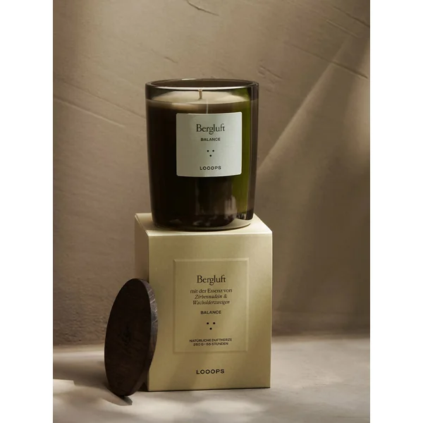 Mountain air scented candle