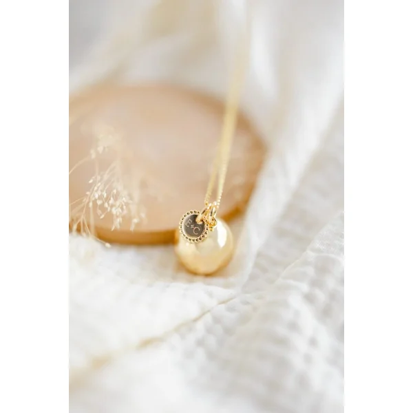 Pendentif médaille perlée gravée de vos initiales - Personnalisable