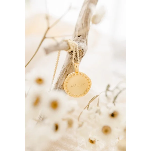 Pendentif personnalisé brossé couronne de laurier or SAGESSE