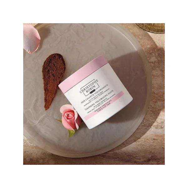 Pâte lavante volumisante aux extraits de rose 250 ml