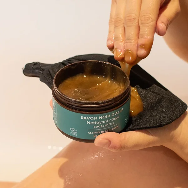Savon noir d'Alep à l'Eucalyptus