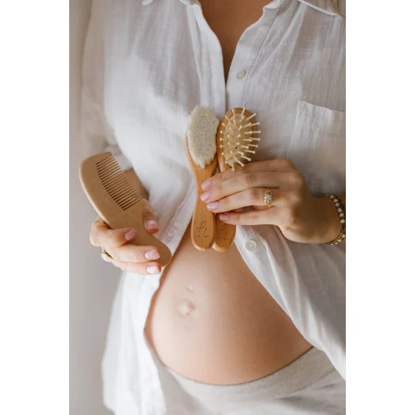 Set brosse et peigne bois pour bébé MES PREMIERES MECHES