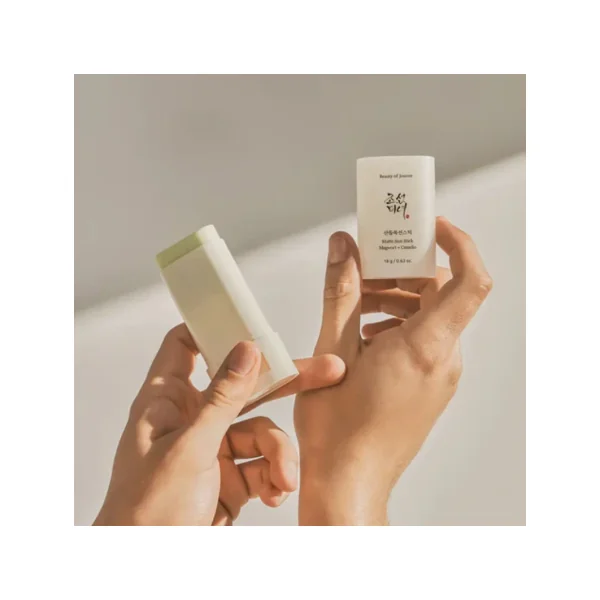 Stick solaire mat visage SPF50+ PA++++ 18gr