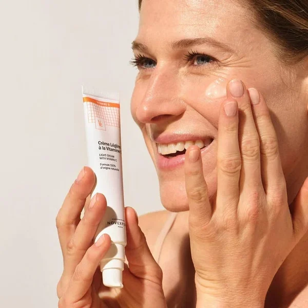 VITAMINE C - Crème Légère - Visage - Tous Types de Peaux, 40ml